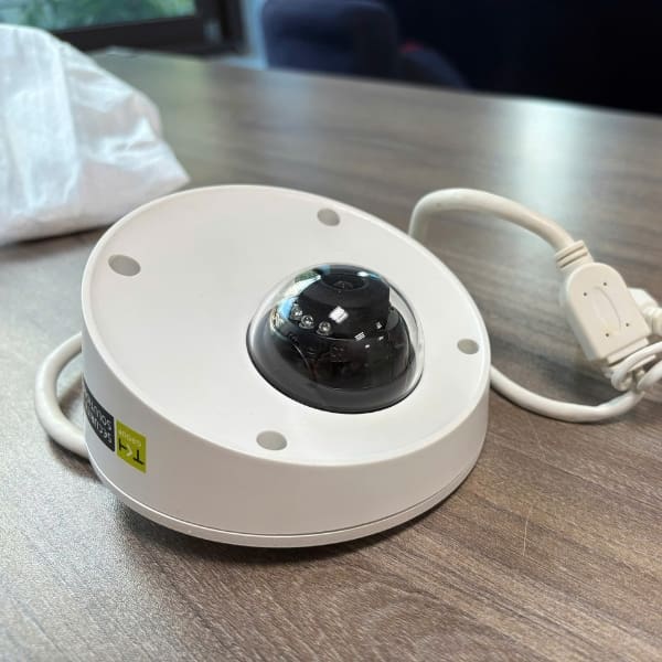 Camera IP Dome ngoài trời Siqura CD1004F2-EI 4MP - Hình ảnh 2