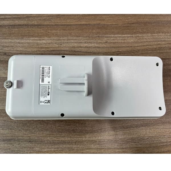 Thiết bị phát Wi-Fi ngoài trời MikroTik RB921GS-5HPacD-15S - Hình ảnh 4